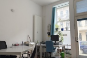 Obj.-Nr.-02250401-Hauptraum-Schaufenster-links