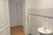 Obj.-Nr.-03260404-WC-zum-Flur