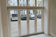 Obj.-Nr.-04250107-Hauptraum-Schaufenster