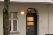 Obj.-Nr.-04250601-Hauszugang