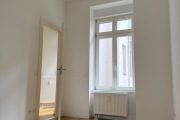 Obj.-Nr.-04250601-Schlafzimmer