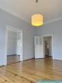 Obj.-Nr.-04251003-Schlafzimmer-seitlich