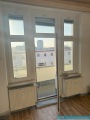 Obj.-Nr.-04251204-Wohnzimmer-Balkon-Austritt
