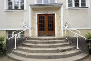 Obj.-Nr.-09260206-Hauszugang