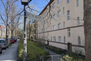 Obj.-Nr.-10250404-Weg-zu-den-Haeusern