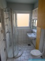15Obj.-Nr.-11260305-Duschbad