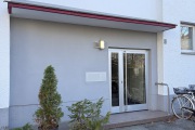 26Obj.-Nr.-11260305-Hauszugang