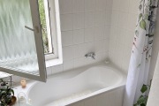 1211260702-Wannenbad-Wanne