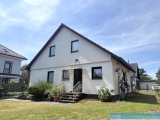 114260701-Hausansicht