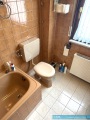1814260701-WC-im-Wannenbad