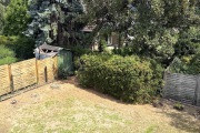 2514260701-Ausblick-in-den-Garten