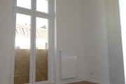 Obj.-Nr.-19250804-Balkonzimmer