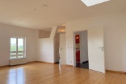Obj.-Nr.-19260402-Wohnzimmer-zur-Kueche