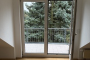 Obj.-Nr.-21251001-Balkon-Austritt