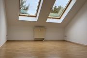 Obj.-Nr.-21251001-Schlafzimmer