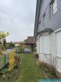 Ob.-Nr.-40251004-65-Garten-seitlich-zur-Strasse