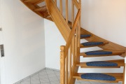 Ob.-Nr.-40251004-28-Treppe-zum-OG Ob.-Nr.-40251004-28-Treppe-zum-OG